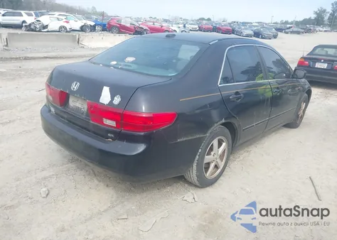 2005 Honda Accord 2.4 Ex from USA, damaged, VIN 1HGCM56875A174114